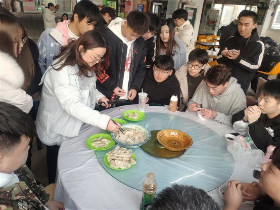 C:\Users\ADMINI~1\AppData\Local\Temp\WeChat Files\5106c1fbcf68cb3420f5b27530735ac.jpg